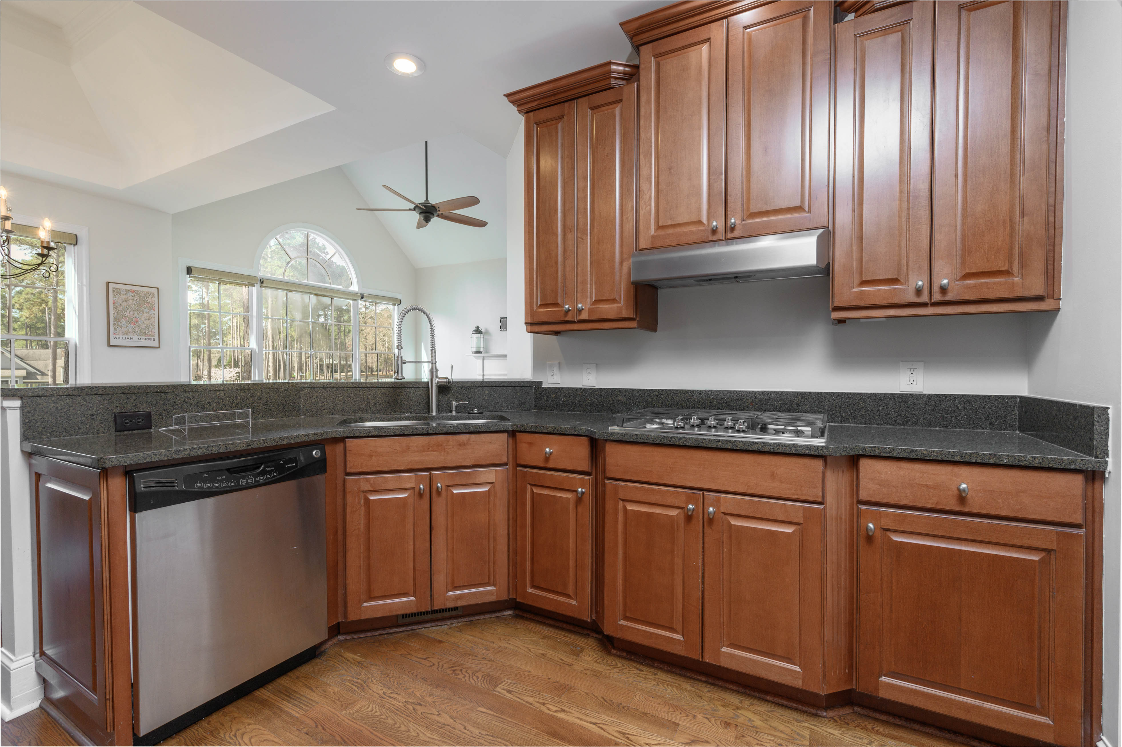 1321 Swift Creek image 18